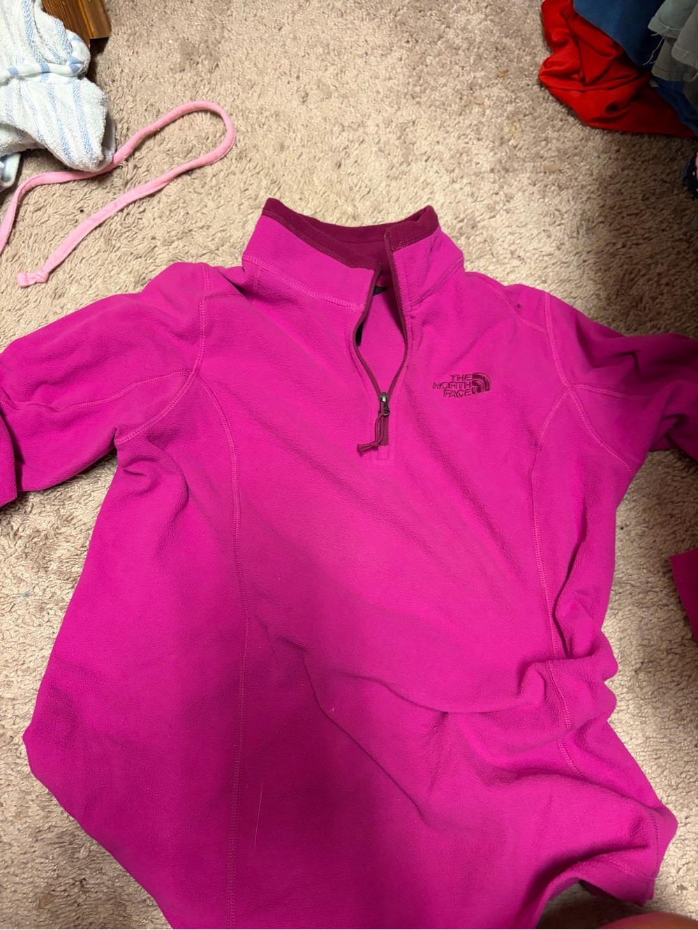 The North Face Women's Magenta Quarter-Zip Fleece Pullover